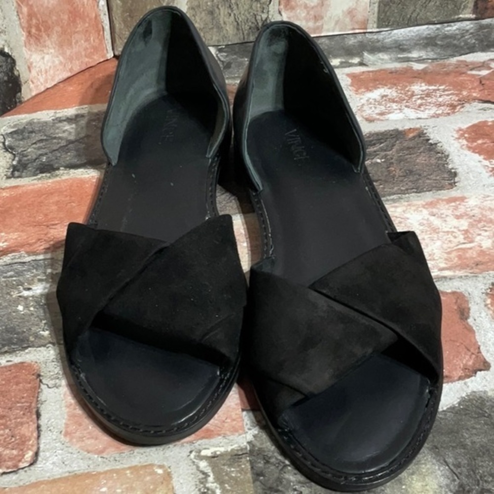 VINCE Black‎ Suede Flats